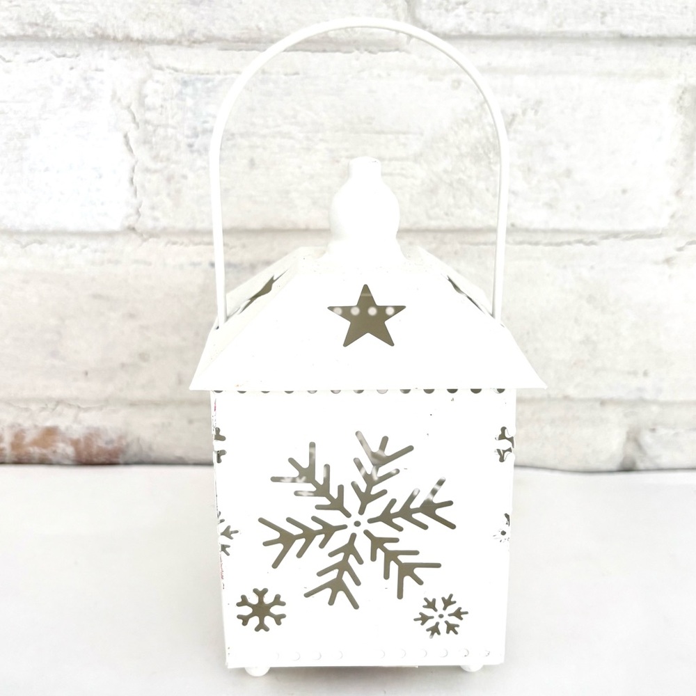 White Snowflake Christmas Lantern